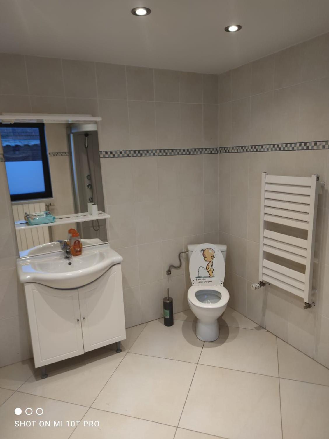 Belle Villa De Luxe Avec 8 Chambres Charleroi Room photo